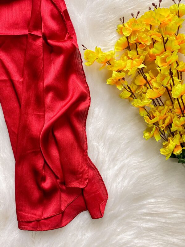 Crinkle Silk Hijab - Red
