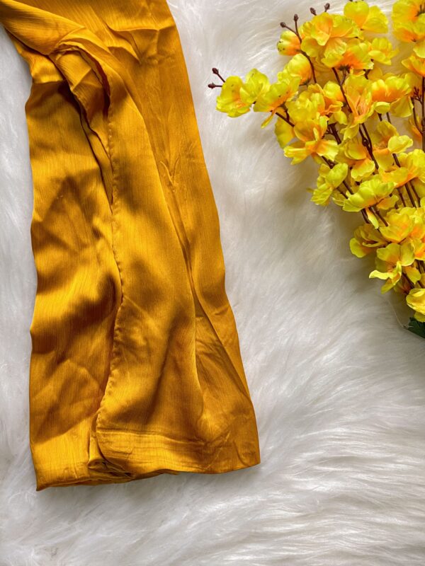 Crinkle Silk Hijab - Golden